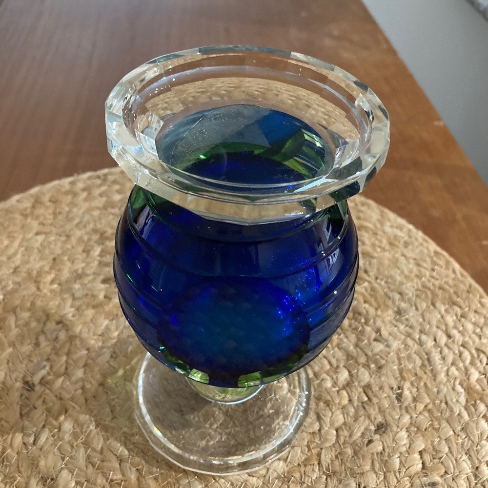 Candle holder